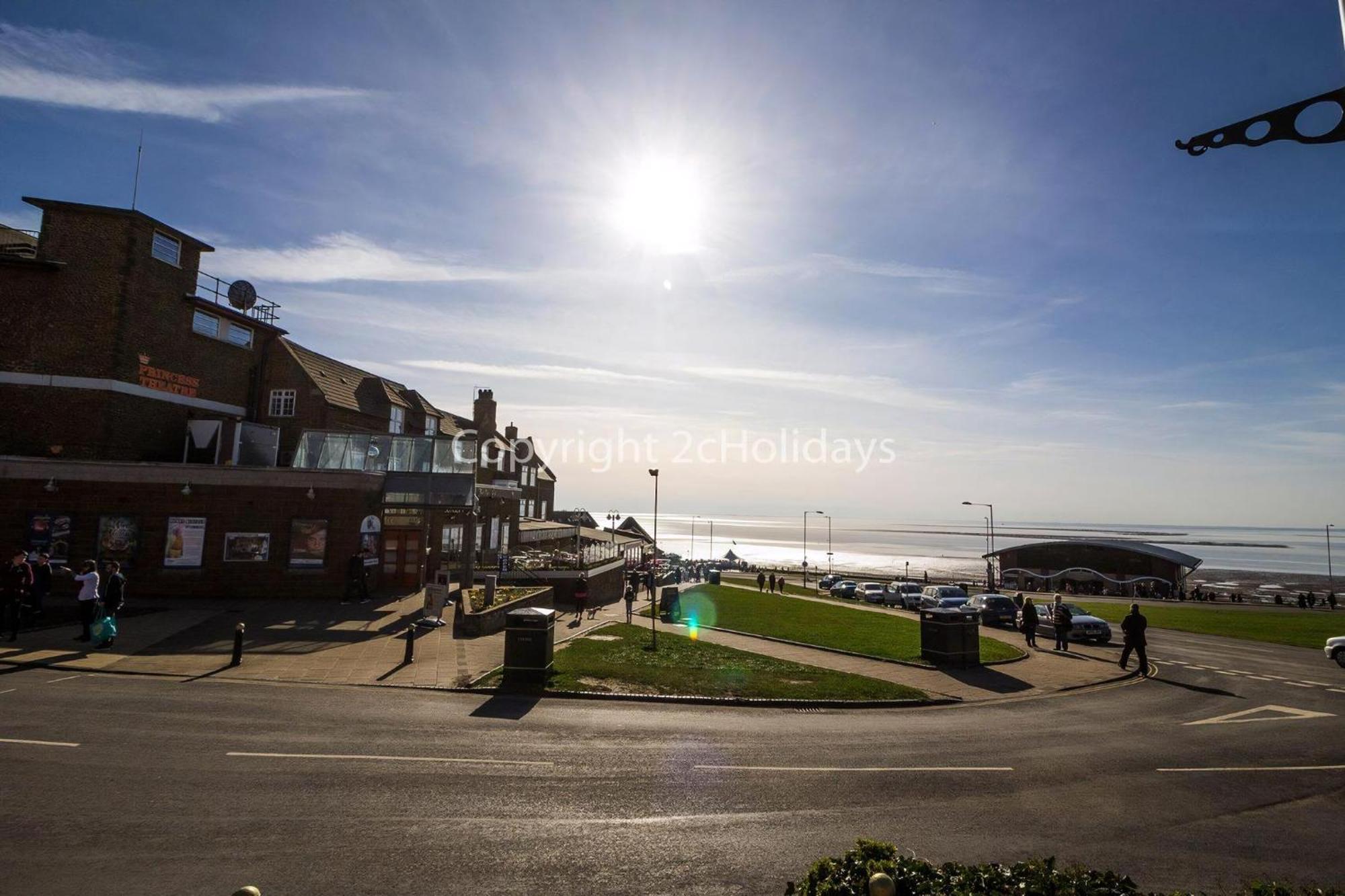 8 Berth Caravan For Hire At Manor Park Near To A Great Beach Ref 23041C Hunstanton Eksteriør bilde