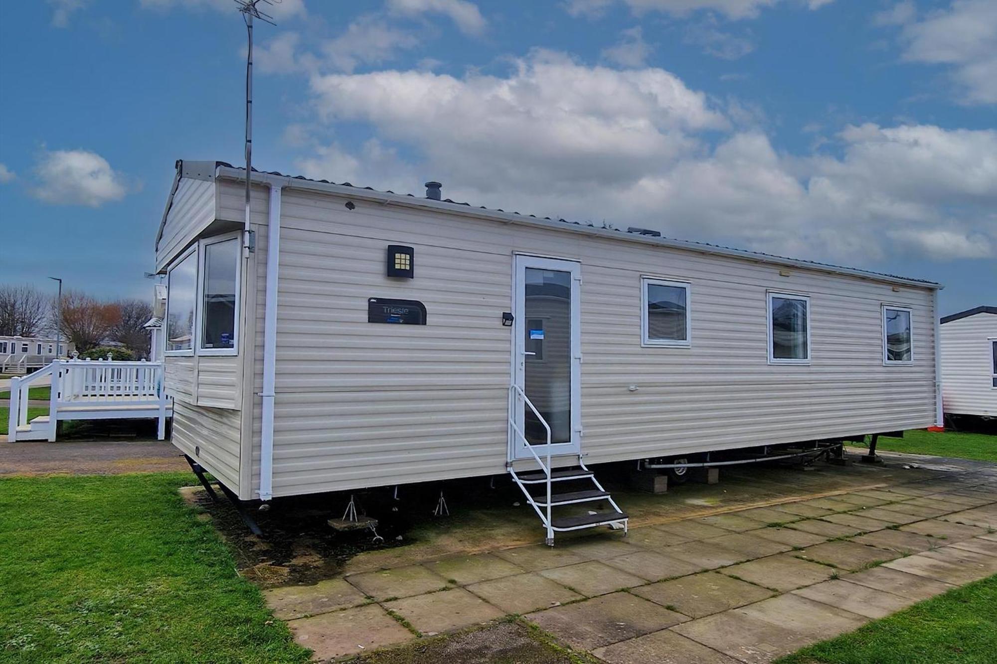8 Berth Caravan For Hire At Manor Park Near To A Great Beach Ref 23041C Hunstanton Eksteriør bilde